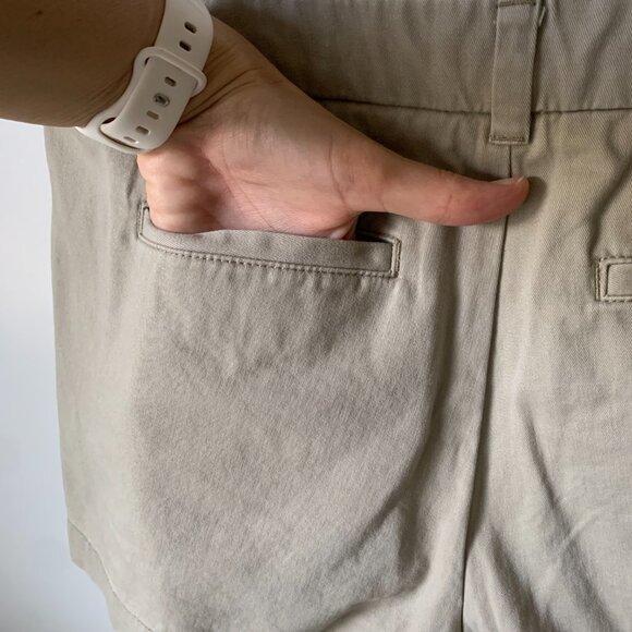 Merona Target khaki Shorts Size 6 - Picture 5 of 7